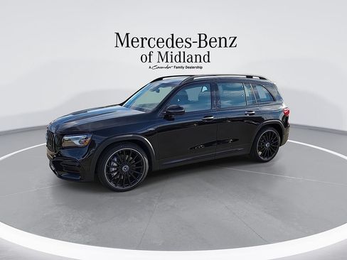 New 2026 Mercedes-Benz GLB 35 AMG 4MATIC image 4