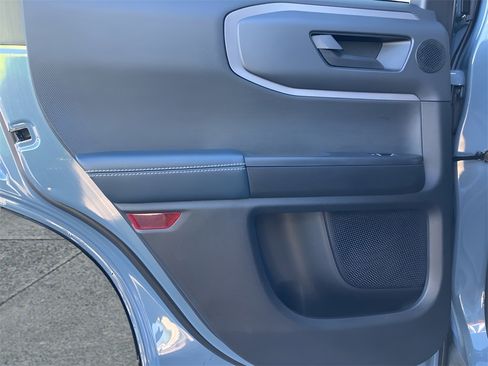 Used 2024 Ford Bronco Sport Outer Banks w/ Tech Package image 43