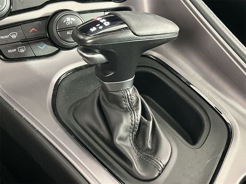 Used 2023 Dodge Challenger SXT image 20