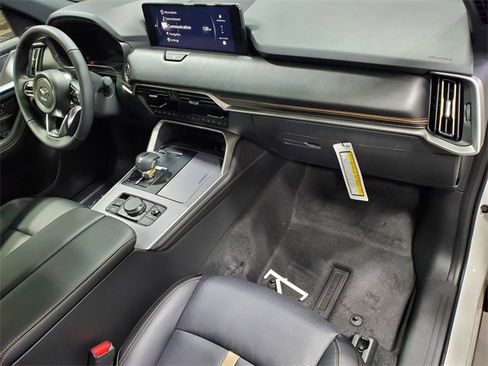 New 2026 MAZDA CX-70 3.3 Turbo w/ Premium Plus Pkg image 15