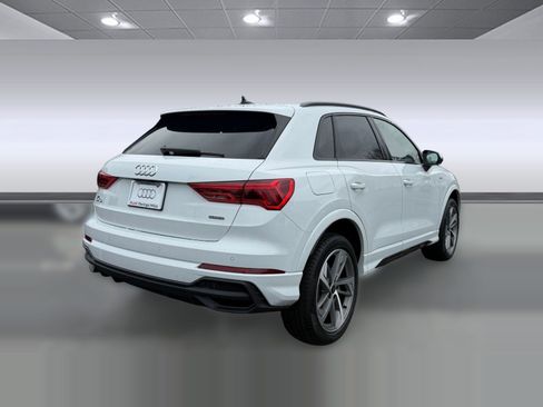 New 2025 Audi Q3 2.0T Premium image 8