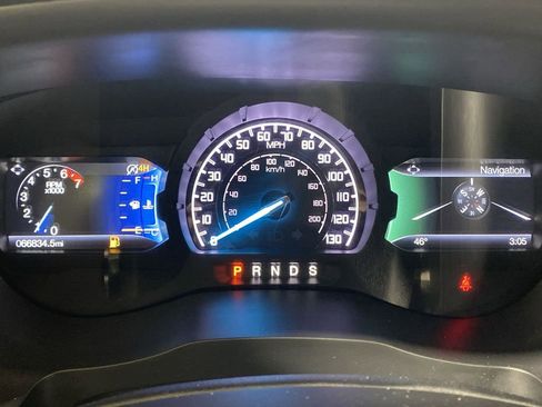 Used 2019 Ford Ranger Lariat w/ Equipment Group 501A Mid image 10