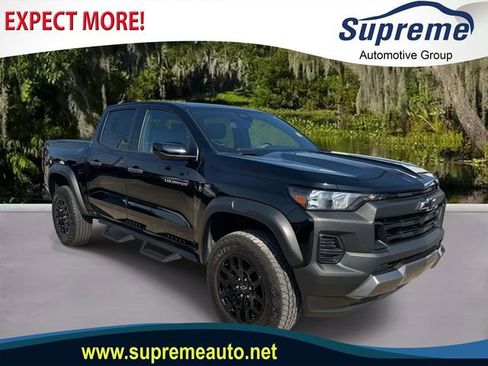 Used 2024 Chevrolet Colorado Trail Boss w/ Technology Package image 1