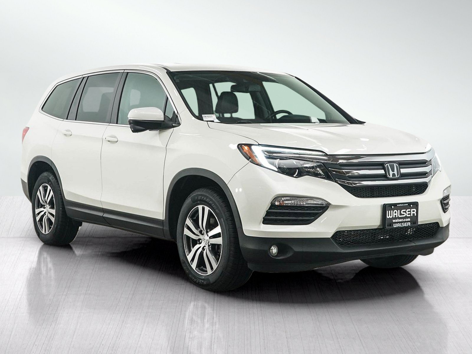 Used 2017 Honda Pilot EX-L image 8