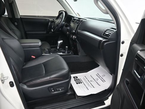 Used 2023 Toyota 4Runner TRD Off-Road Premium image 14