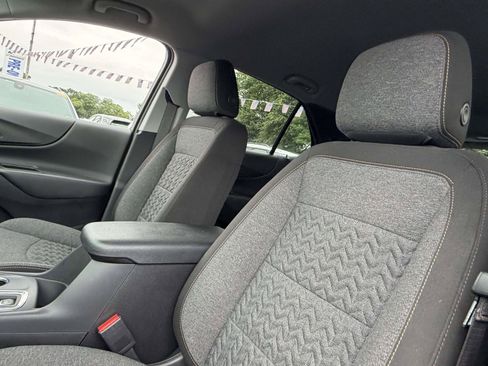 Certified 2023 Chevrolet Equinox LT AWD/4WD image 11