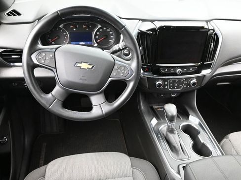 Certified 2023 Chevrolet Traverse LT image 17