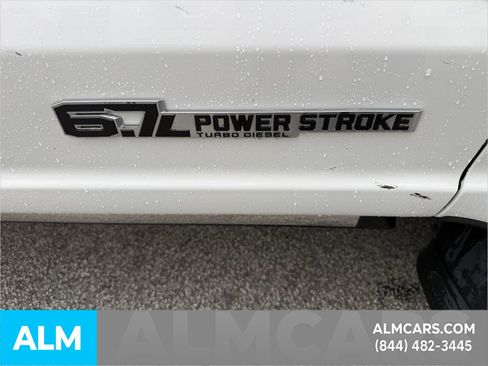 Used 2024 Ford F250 Platinum AWD/4WD image 5