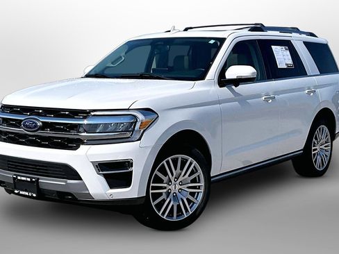 Used 2024 Ford Expedition Limited AWD/4WD image 13