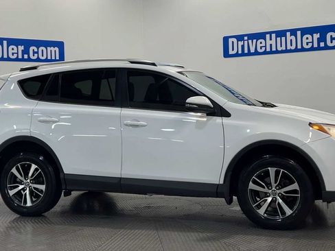 Used 2016 Toyota RAV4 XLE w/ Convenience Package AWD/4WD image 9
