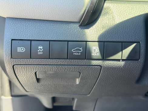 Used 2024 Toyota Camry XLE FWD image 23
