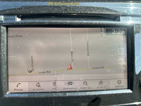 Used 2018 Nissan Rogue SV w/ Premium Package image 21