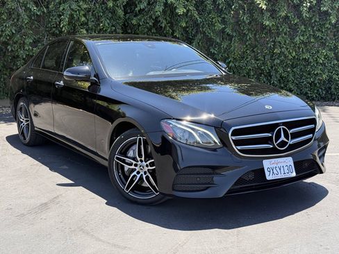 Used 2020 Mercedes-Benz E 450 4MATIC Sedan image 2