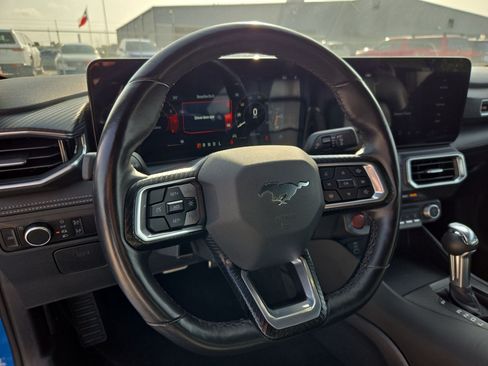 Used 2025 Ford Mustang Premium RWD image 16