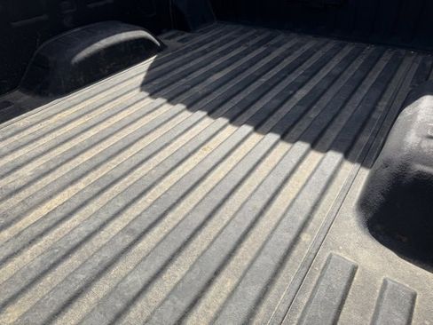 Used 2022 Chevrolet Silverado 2500 LT w/ Convenience Package image 7