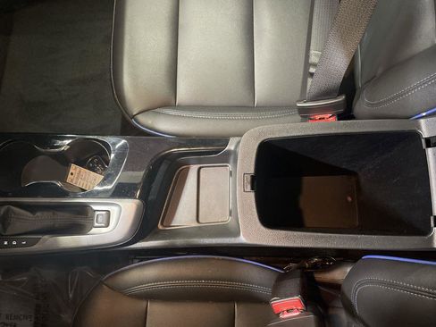 Used 2025 Buick Envista Sport Touring w/ Experience Buick Package image 20