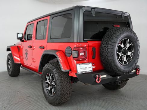 Used 2018 Jeep Wrangler Unlimited Rubicon AWD/4WD image 7