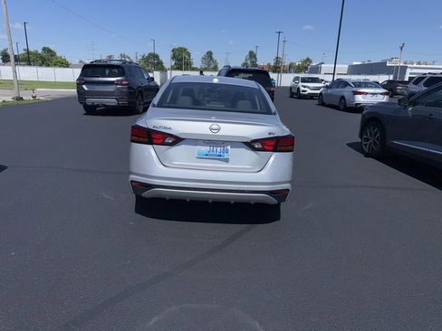Used 2024 Nissan Altima 2.5 SV FWD image 6