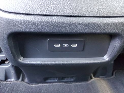 Used 2024 Honda Passport EX-L image 12