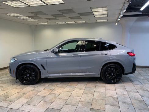 Used 2022 BMW X4 xDrive30i w/ M Sport Package 2 AWD/4WD image 4