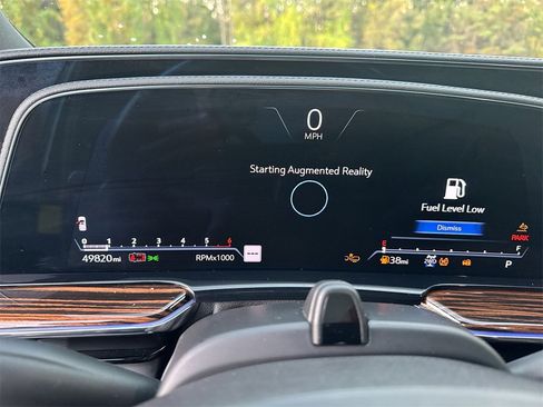 Used 2024 Cadillac Escalade ESV Premium Luxury w/ Performance Package image 21