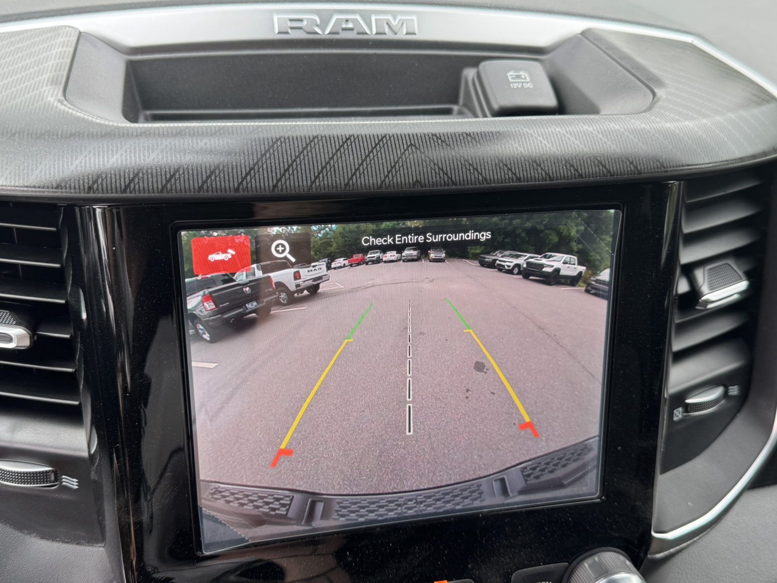 New 2026 RAM 1500 Express AWD/4WD image 27