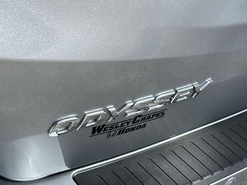New 2026 Honda Odyssey Touring image 11