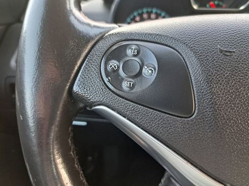 Used 2018 Chevrolet Impala LT image 13