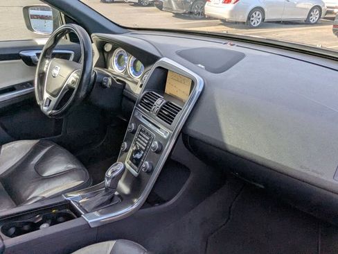 Used 2013 Volvo XC60 T6 AWD/4WD image 22
