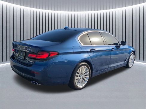 Certified 2023 BMW 530i w/ Premium Package image 5