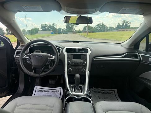 Used 2015 Ford Fusion S FWD image 12