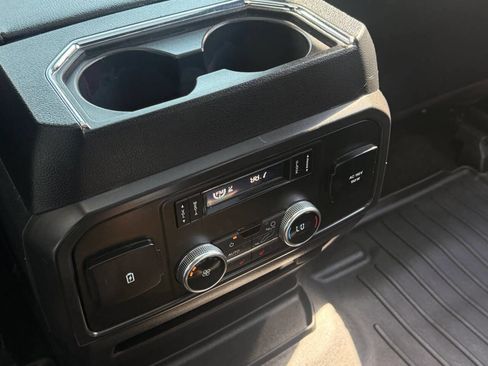 Used 2020 Ford Expedition Limited w/ Equipment Group 302A AWD/4WD image 19