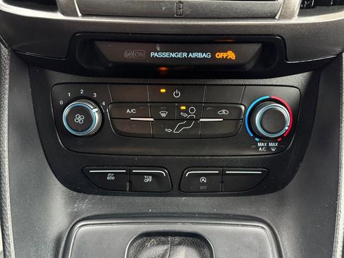 Used 2020 Ford Transit Connect XL image 20