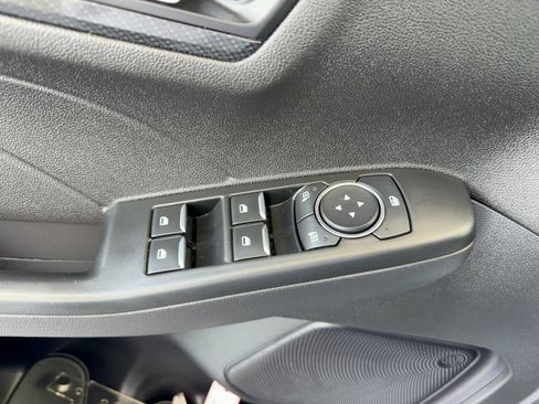 Certified 2023 Ford Escape ST-Line w/ Tech Pack #1 AWD/4WD image 9