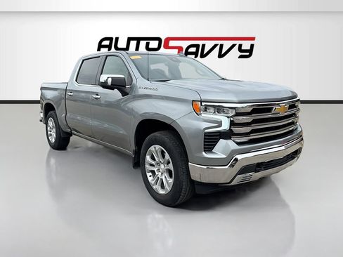 Used 2025 Chevrolet Silverado 1500 LTZ AWD/4WD image 1