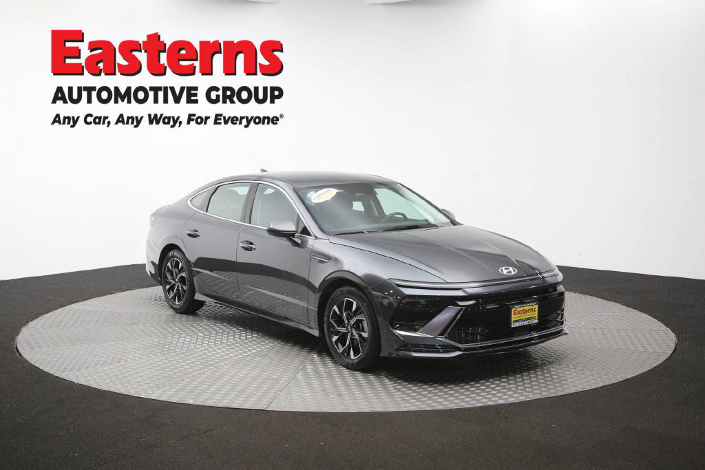 Used 2025 Hyundai Sonata SEL FWD image 52