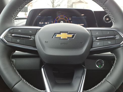 New 2026 Chevrolet Traverse LT w/ Driver Confidence Package image 13