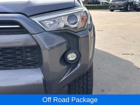 Used 2022 Toyota 4Runner TRD Off-Road Premium image 4