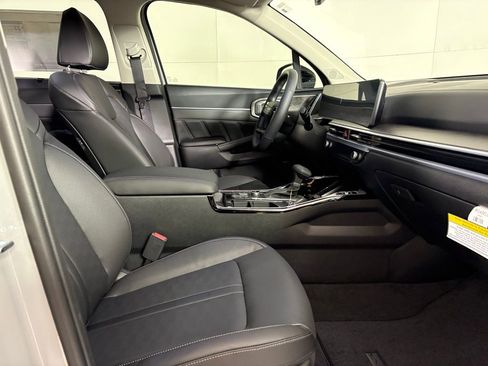 New 2026 Kia Sorento SX image 13