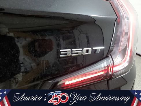 Used 2025 Cadillac XT4 Sport w/ LPO, Floor Liner Package FWD image 6