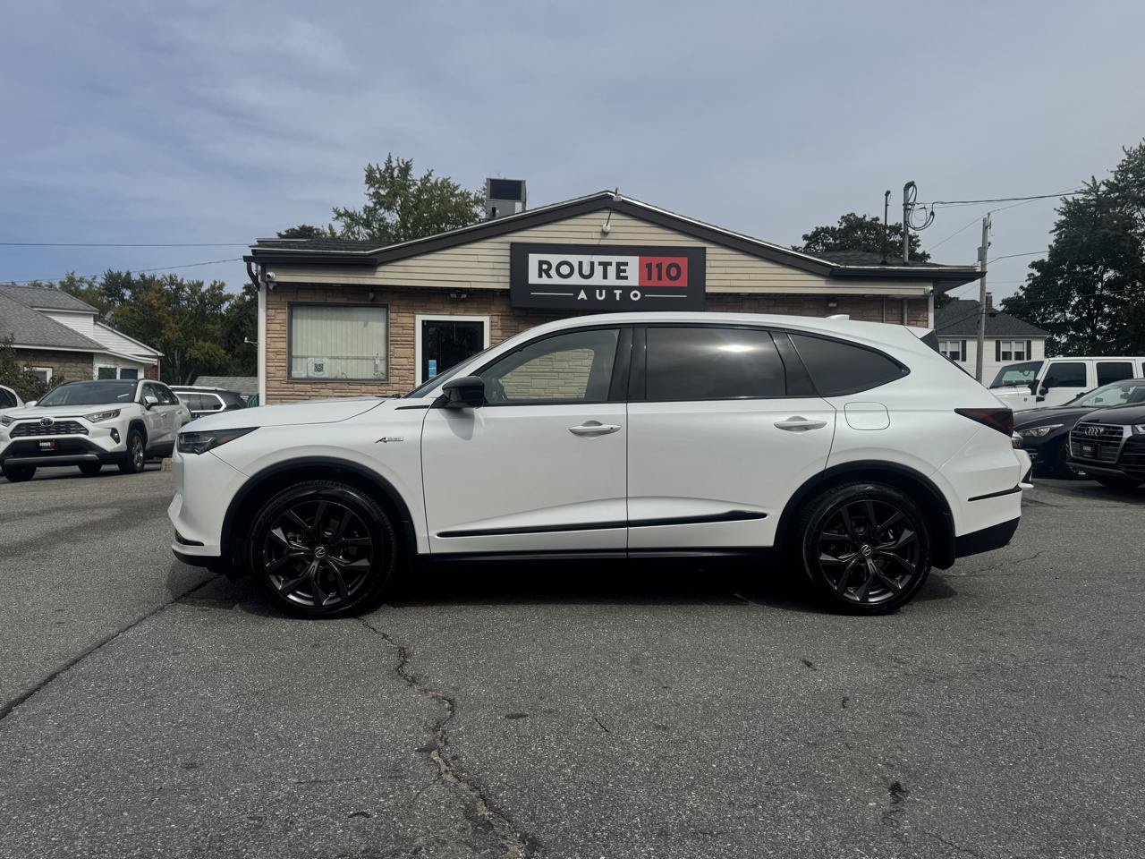 Used 2022 Acura MDX A-Spec AWD/4WD image 12