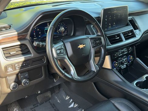 Used 2023 Chevrolet Tahoe LT RWD image 16