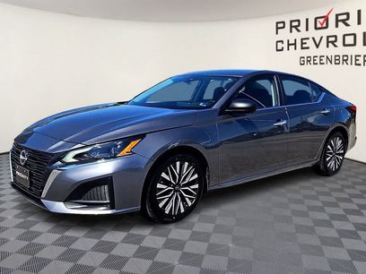 Used 2024 Nissan Altima 2.5 SV