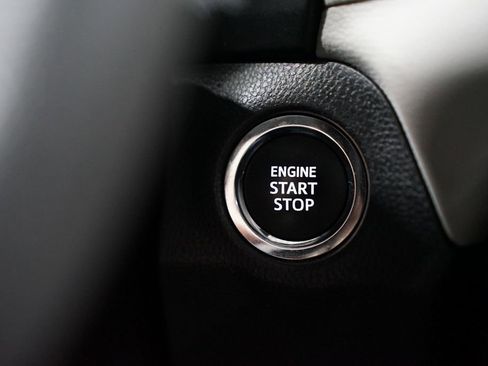 Certified 2025 Toyota RAV4 XLE AWD/4WD image 23