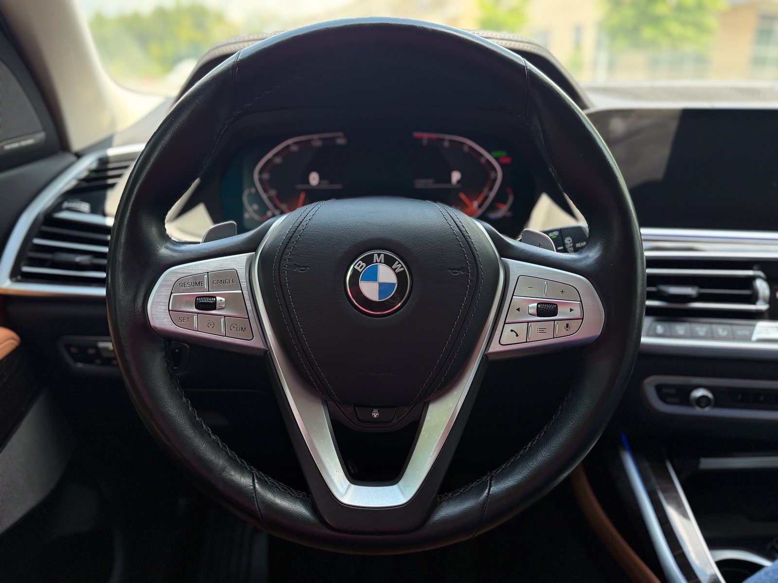 Used 2019 BMW X7 xDrive40i w/ Premium Package AWD/4WD image 25