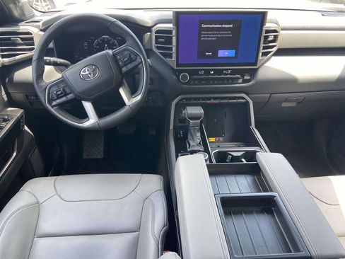 Used 2026 Toyota Tundra Limited AWD/4WD image 11