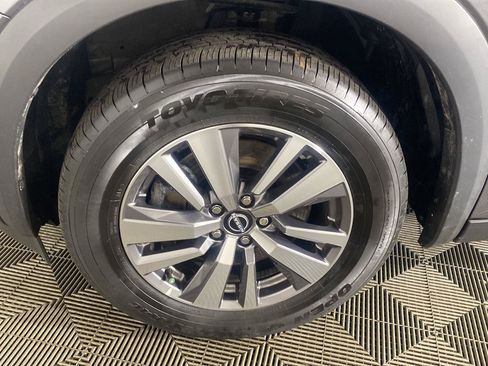 Used 2023 Nissan Pathfinder SL AWD/4WD image 20