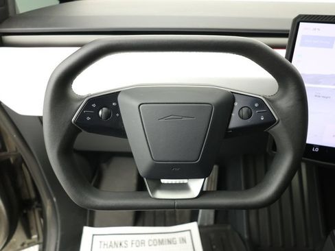 Used 2024 Tesla Cybertruck AWD Crew Cab image 9