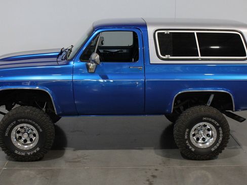 Used 1987 Chevrolet Blazer 4WD image 12