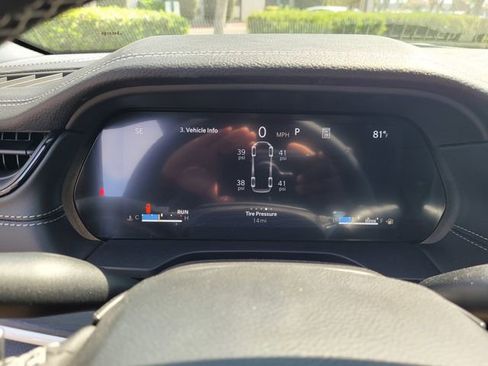 New 2026 Jeep Grand Cherokee L Limited w/ Limited Altitude Package image 11